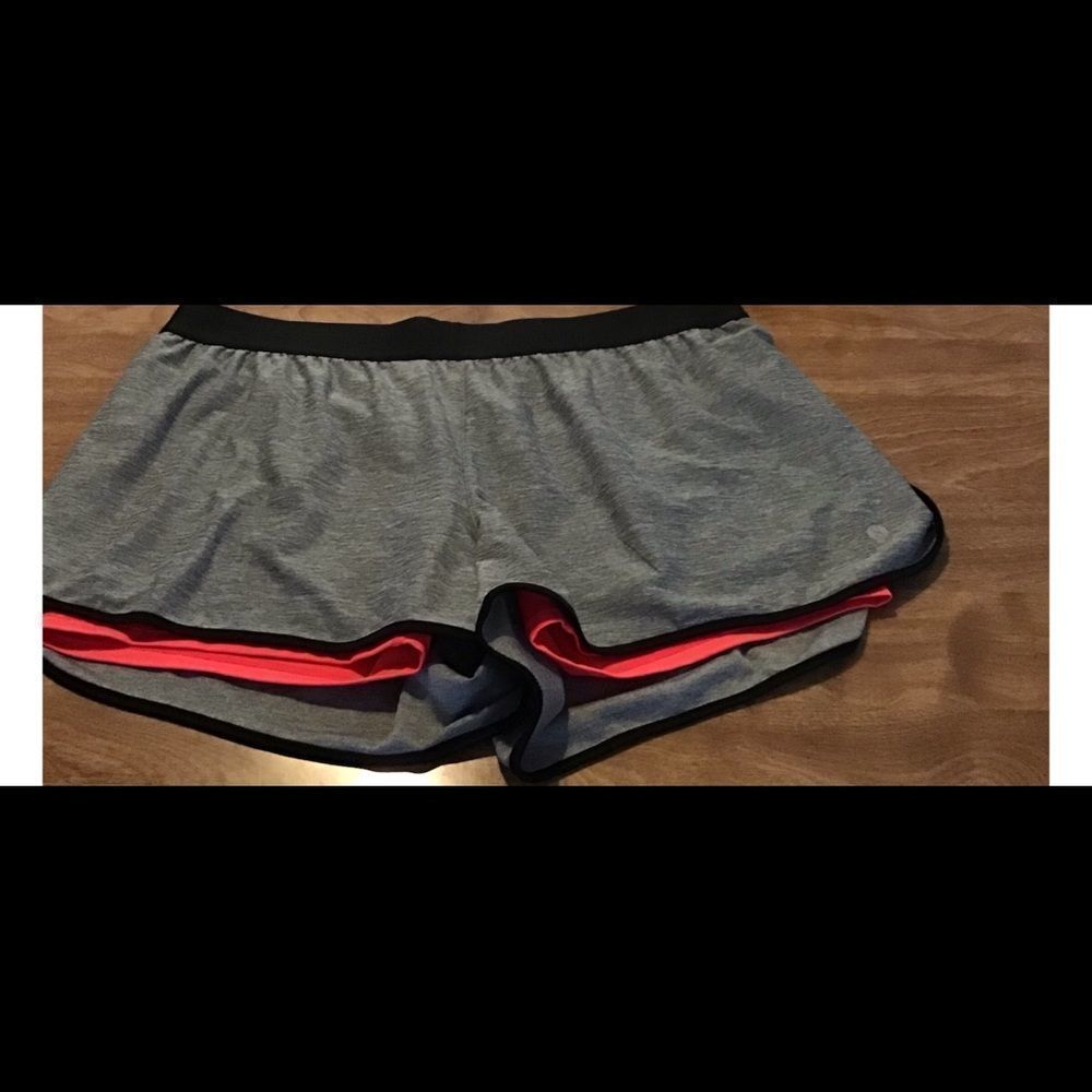 Layer 8 Double Layer Sports Shorts